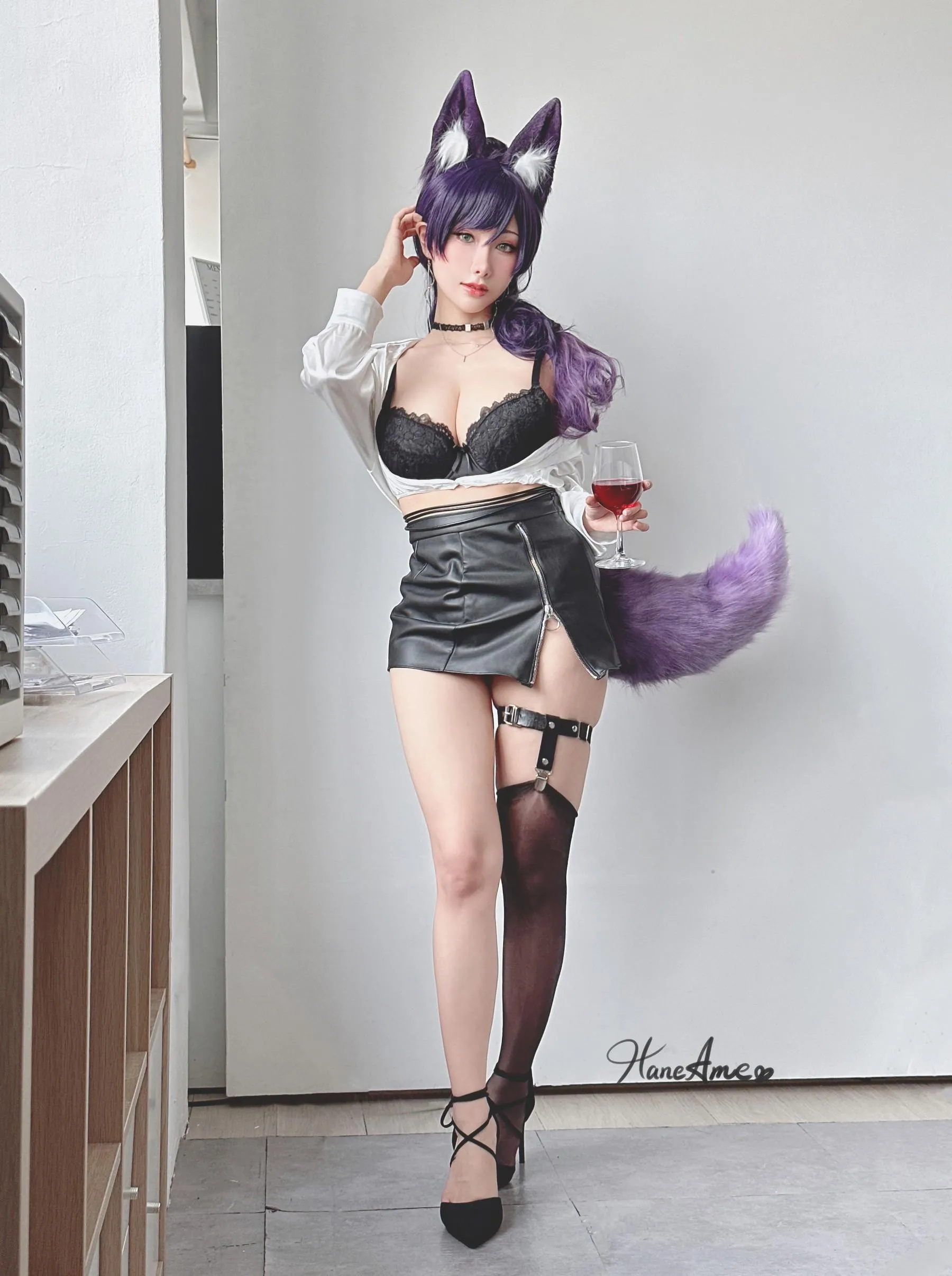 雨波_HaneAme – NO.192.2023年06月新品订阅4套视频-Seki Sexy OL Foxy [51P]插图4